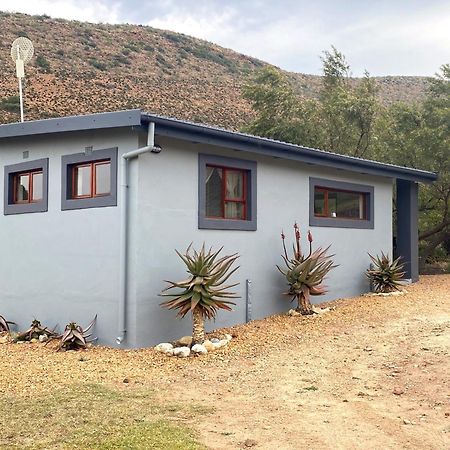 Oaksrest Vineyards Guest Farm Hotel Ladismith Bagian luar foto