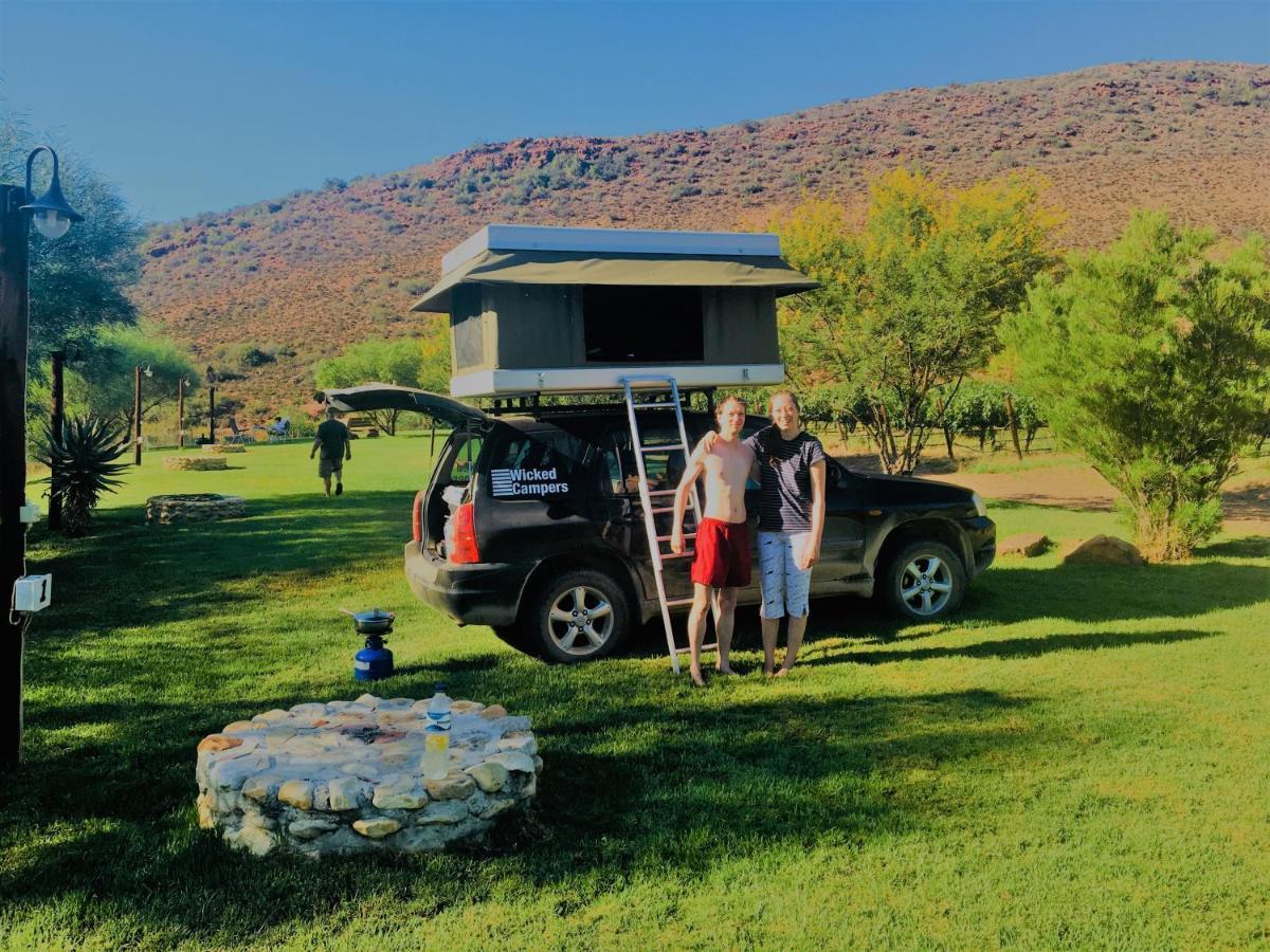 Oaksrest Vineyards Guest Farm Hotel Ladismith Bagian luar foto