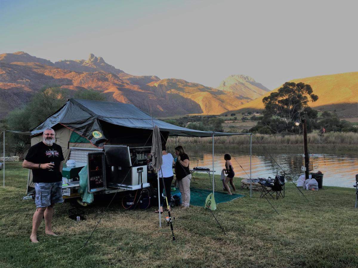 Oaksrest Vineyards Guest Farm Hotel Ladismith Bagian luar foto