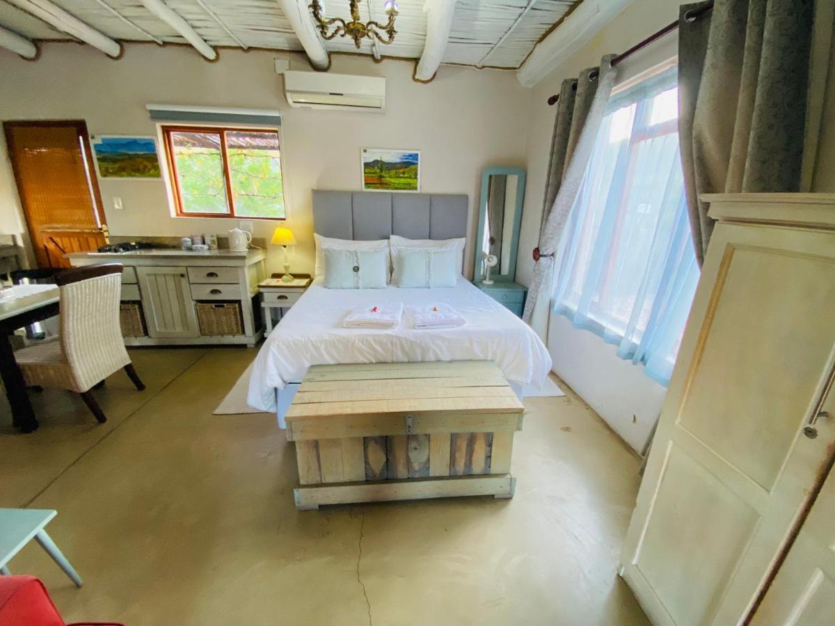 Oaksrest Vineyards Guest Farm Hotel Ladismith Bagian luar foto