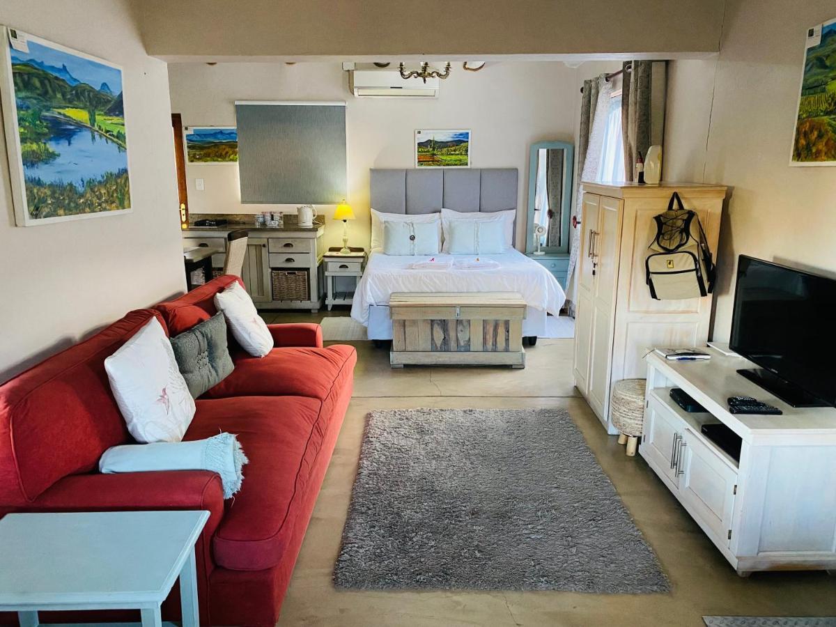 Oaksrest Vineyards Guest Farm Hotel Ladismith Bagian luar foto