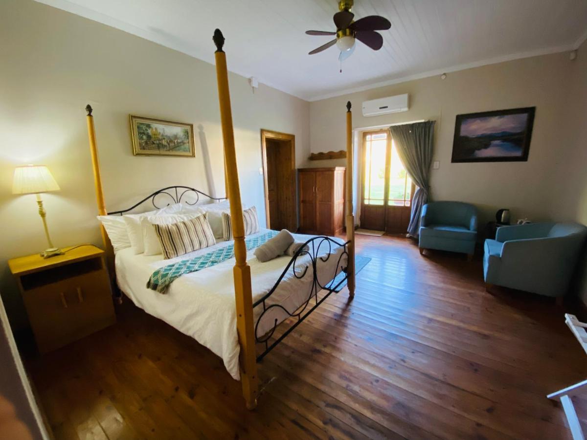 Oaksrest Vineyards Guest Farm Hotel Ladismith Bagian luar foto