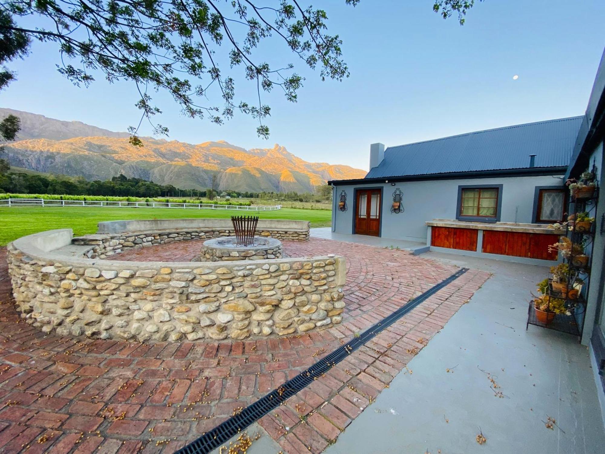 Oaksrest Vineyards Guest Farm Hotel Ladismith Bagian luar foto