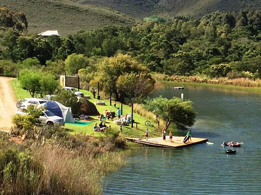 Oaksrest Vineyards Guest Farm Hotel Ladismith Bagian luar foto