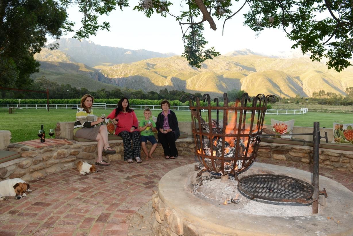 Oaksrest Vineyards Guest Farm Hotel Ladismith Bagian luar foto
