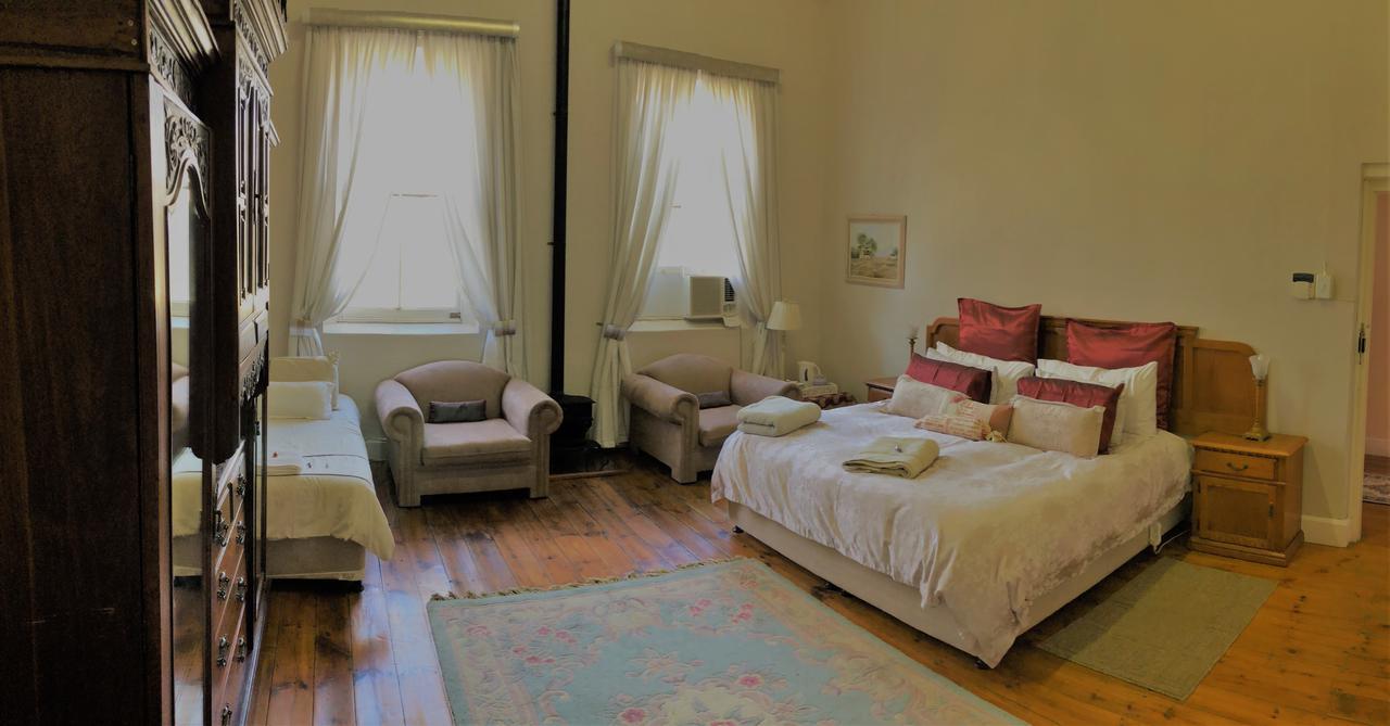 Oaksrest Vineyards Guest Farm Hotel Ladismith Bagian luar foto
