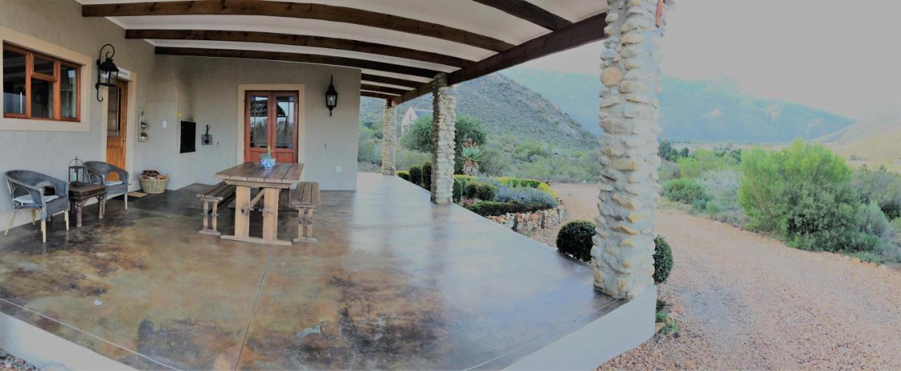 Oaksrest Vineyards Guest Farm Hotel Ladismith Bagian luar foto