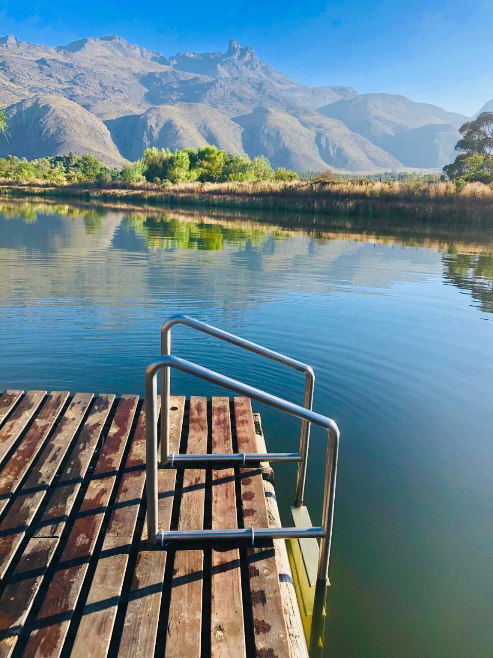 Oaksrest Vineyards Guest Farm Hotel Ladismith Bagian luar foto